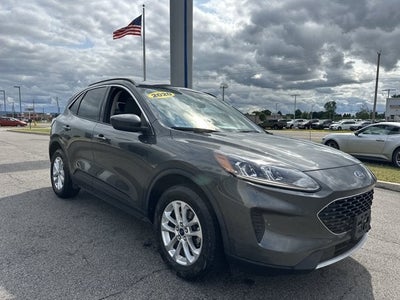 2020 Ford Escape SE