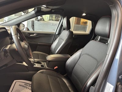 2025 Ford Escape ST-Line Select