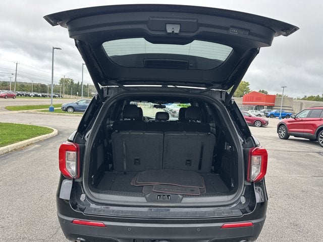2024 Ford Explorer ST-Line