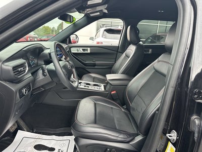 2024 Ford Explorer ST-Line