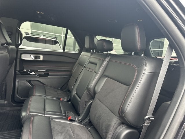 2024 Ford Explorer ST-Line