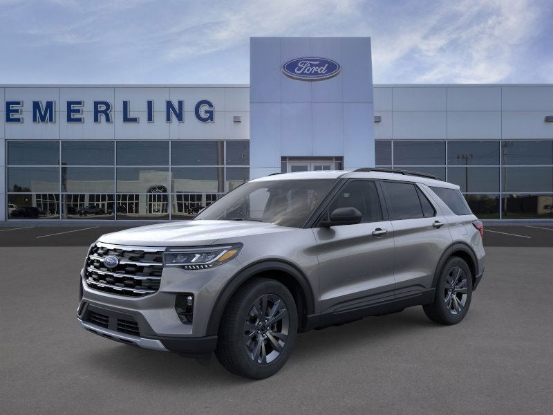 2026 Ford Explorer XLT