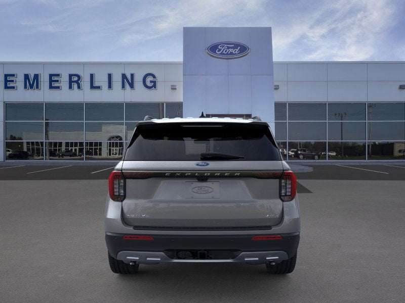 2026 Ford Explorer XLT