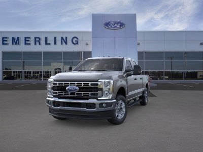 2026 Ford Super Duty F-350 SRW XLT