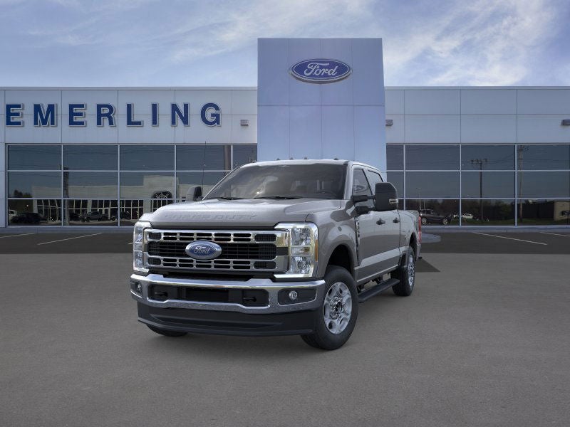 2026 Ford Super Duty F-350 SRW XLT