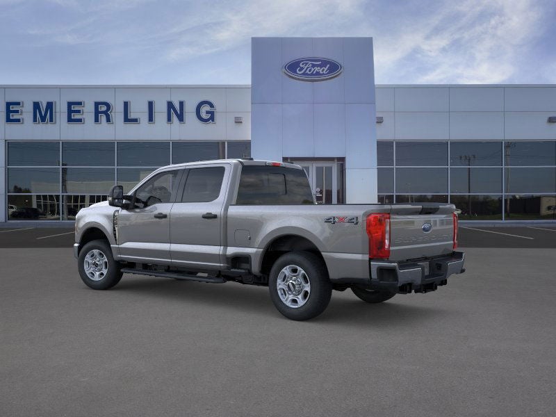 2026 Ford Super Duty F-350 SRW XLT