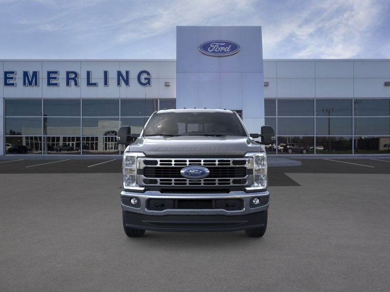 2026 Ford Super Duty F-350 SRW XLT