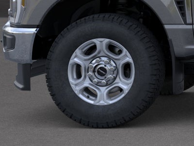 2026 Ford Super Duty F-350® XLT