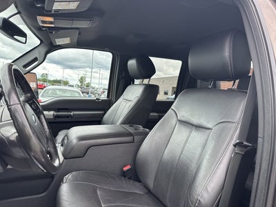 2016 Ford Super Duty F-350 SRW Lariat