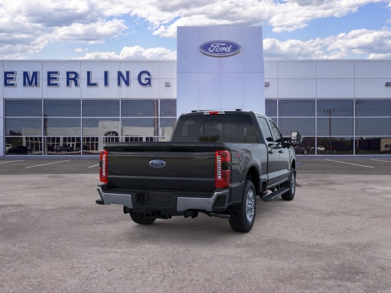 2026 Ford Super Duty F-350® XLT