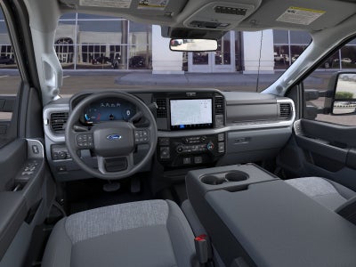 2026 Ford Super Duty F-350® XLT