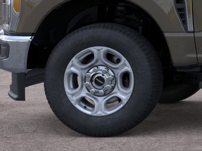 2026 Ford Super Duty F-350® XLT