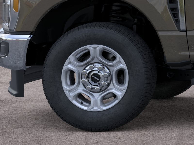 2026 Ford Super Duty F-350® XLT