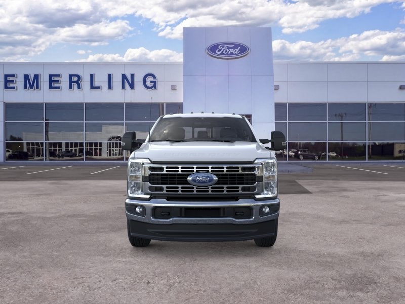 2026 Ford Super Duty F-350® XLT