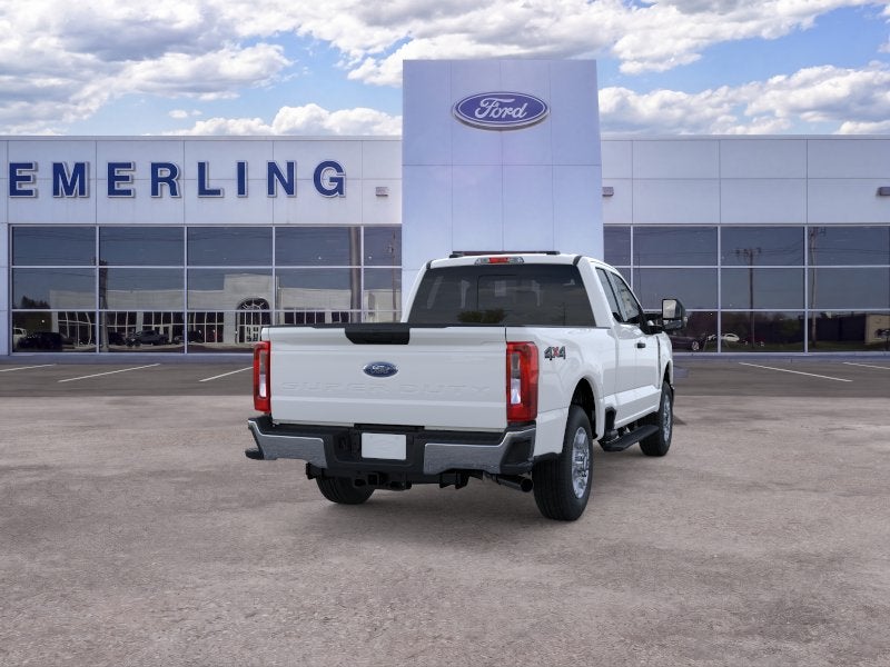 2026 Ford Super Duty F-350® XLT