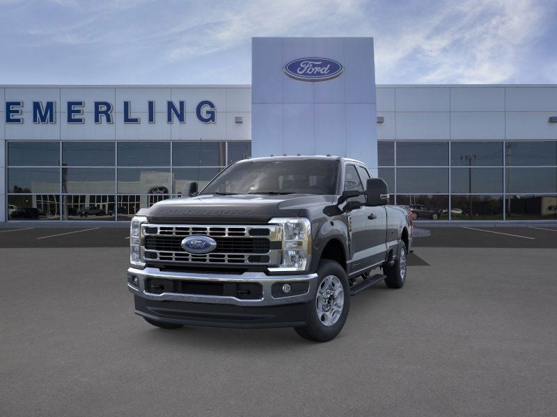 2026 Ford Super Duty F-350 SRW XLT