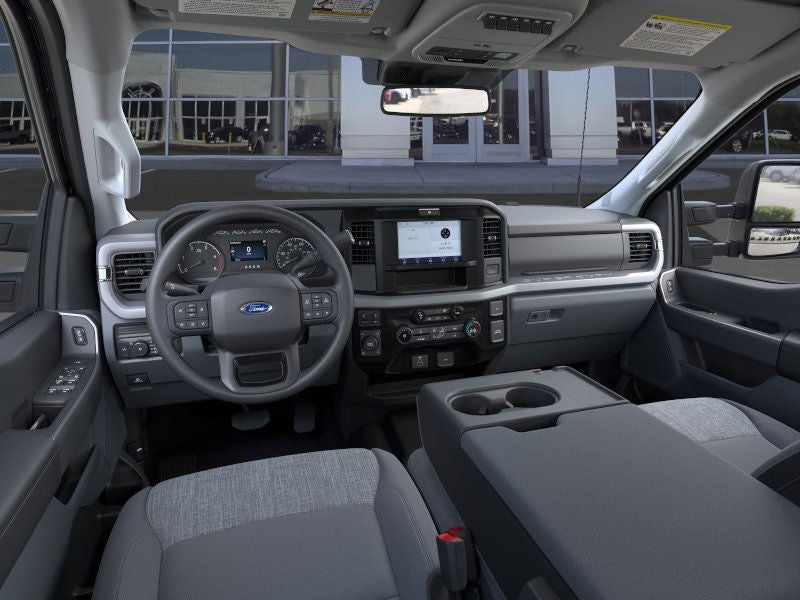 2026 Ford Super Duty F-350 SRW XLT