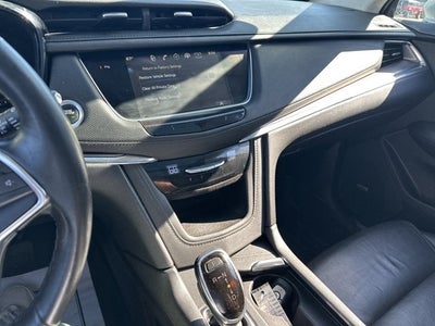 2018 Cadillac XT5 Luxury AWD