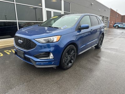 2022 Ford Edge Base