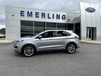 2023 Ford Edge Titanium