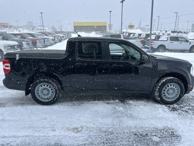 2023 Ford Maverick Base