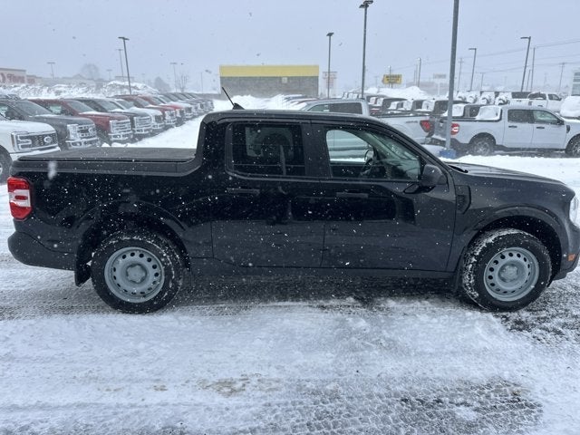 2023 Ford Maverick Base